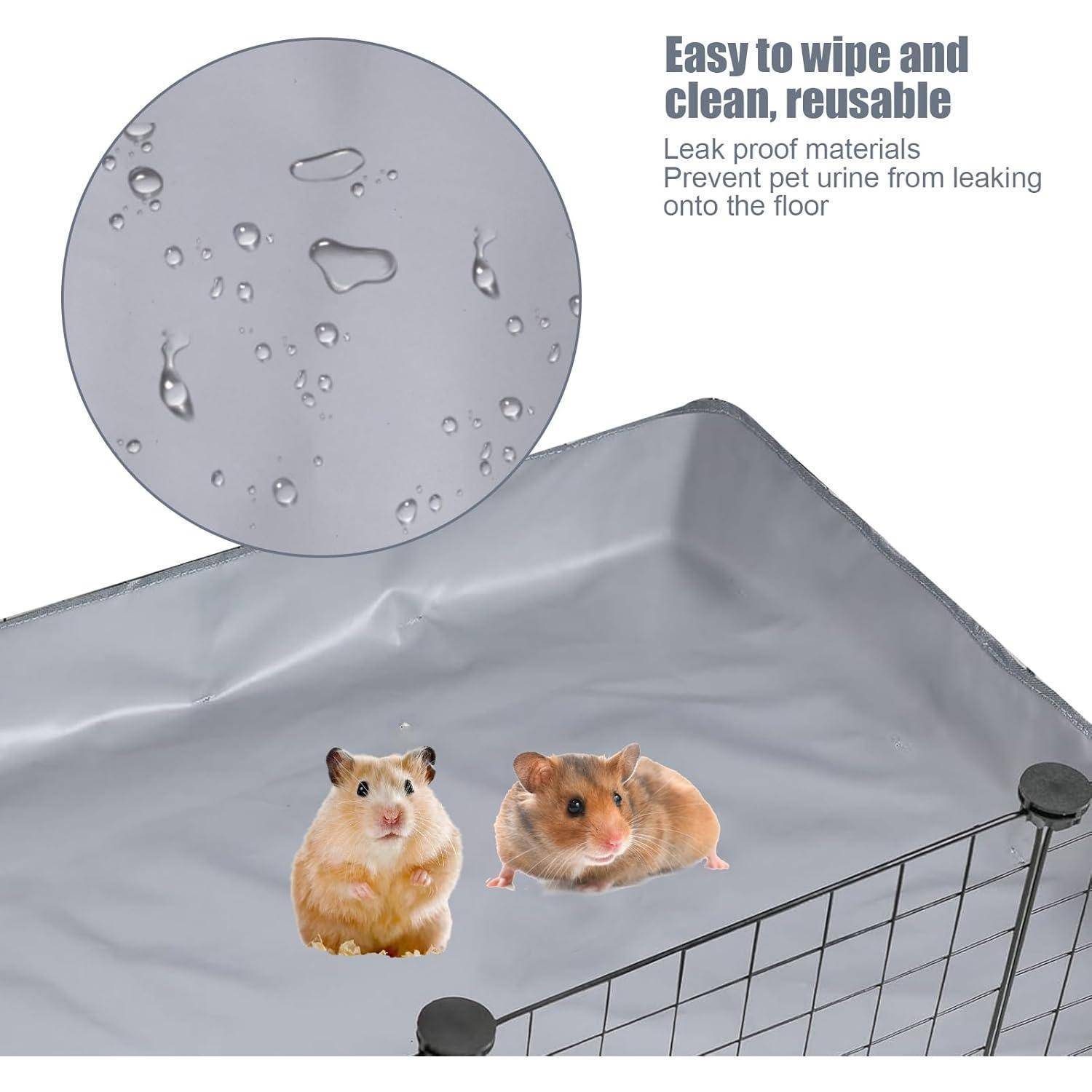 Zwei Hamster befinden sich auf einer wasserdichten Matte in einem Tiergehege. Die Matte wird als „Leicht zu wischen und zu reinigen, wiederverwendbar