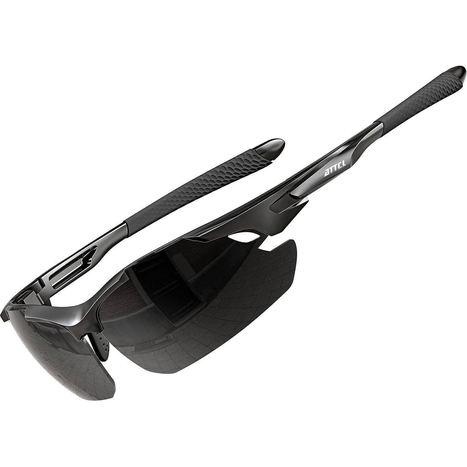 Elegante schwarze Sporttaucherbrille mit Panoramalinsen und strukturierten Griffarmen, entwickelt für sportliche Aktivitäten oder Outdoor-Einsätze.
