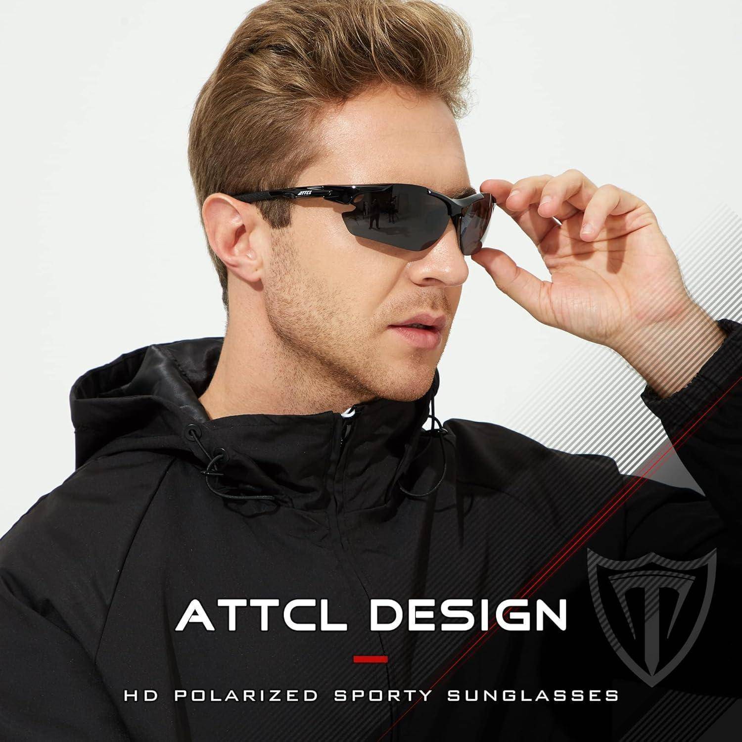 Eine Person mit HD-polarisierten, sportlichen Sonnenbrille posiert selbstbewusst vor einem hellen Hintergrund. Der Text 'ATTCL Design' wird prominent angezeigt.