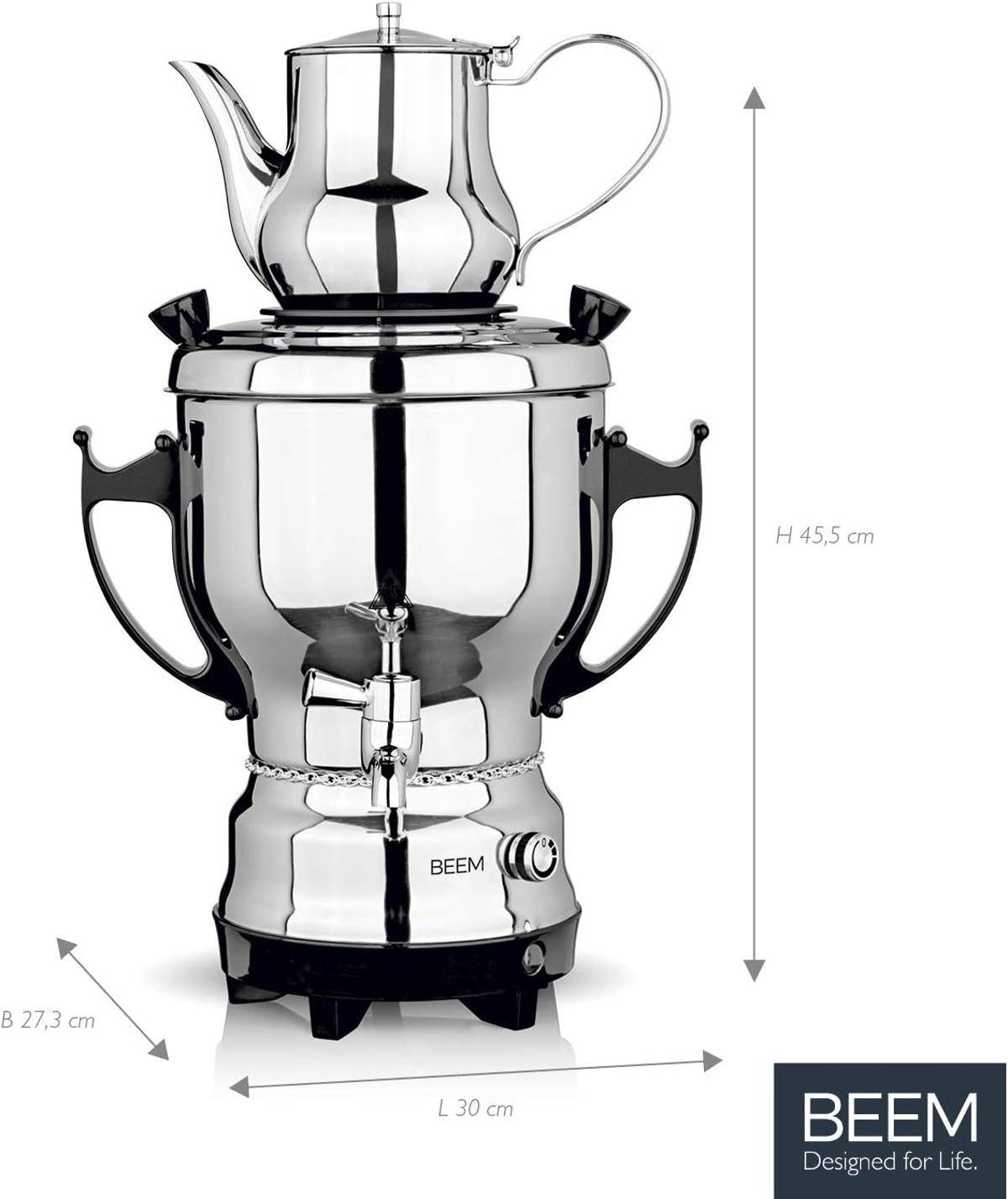 Ein Samowar aus Edelstahl mit Ausguss und Griffen, bekrönt von einem Wasserkessel. Maße: Höhe 45,5 cm, Basisbreite 27,3 cm.