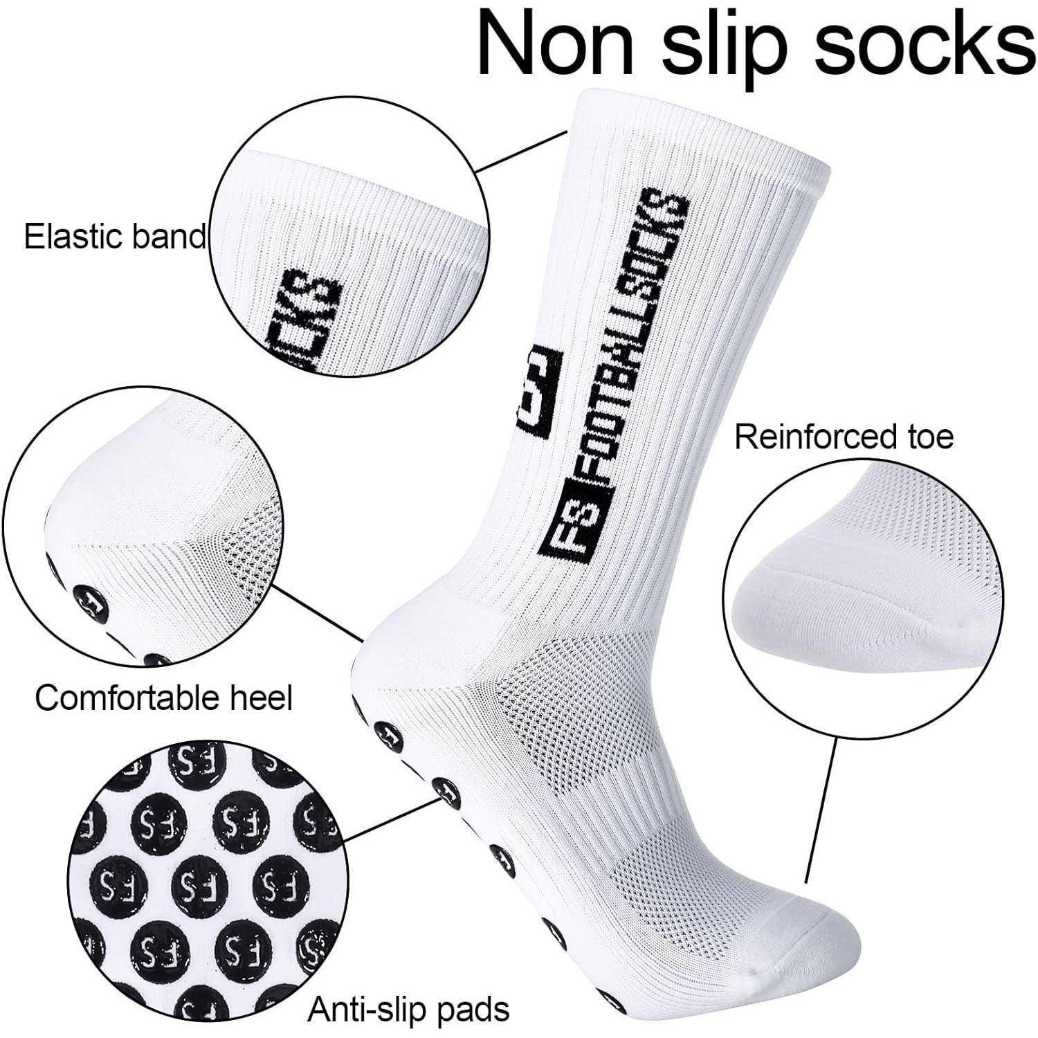 Weiße rutschfeste Socken mit schwarzem 'F8 FOOTBALL SOCKS' Text. Merkmale umfassen ein elastisches Band, verstärkten Zehenbereich, bequemen Fersenbereich und rutschhemmende Pads.