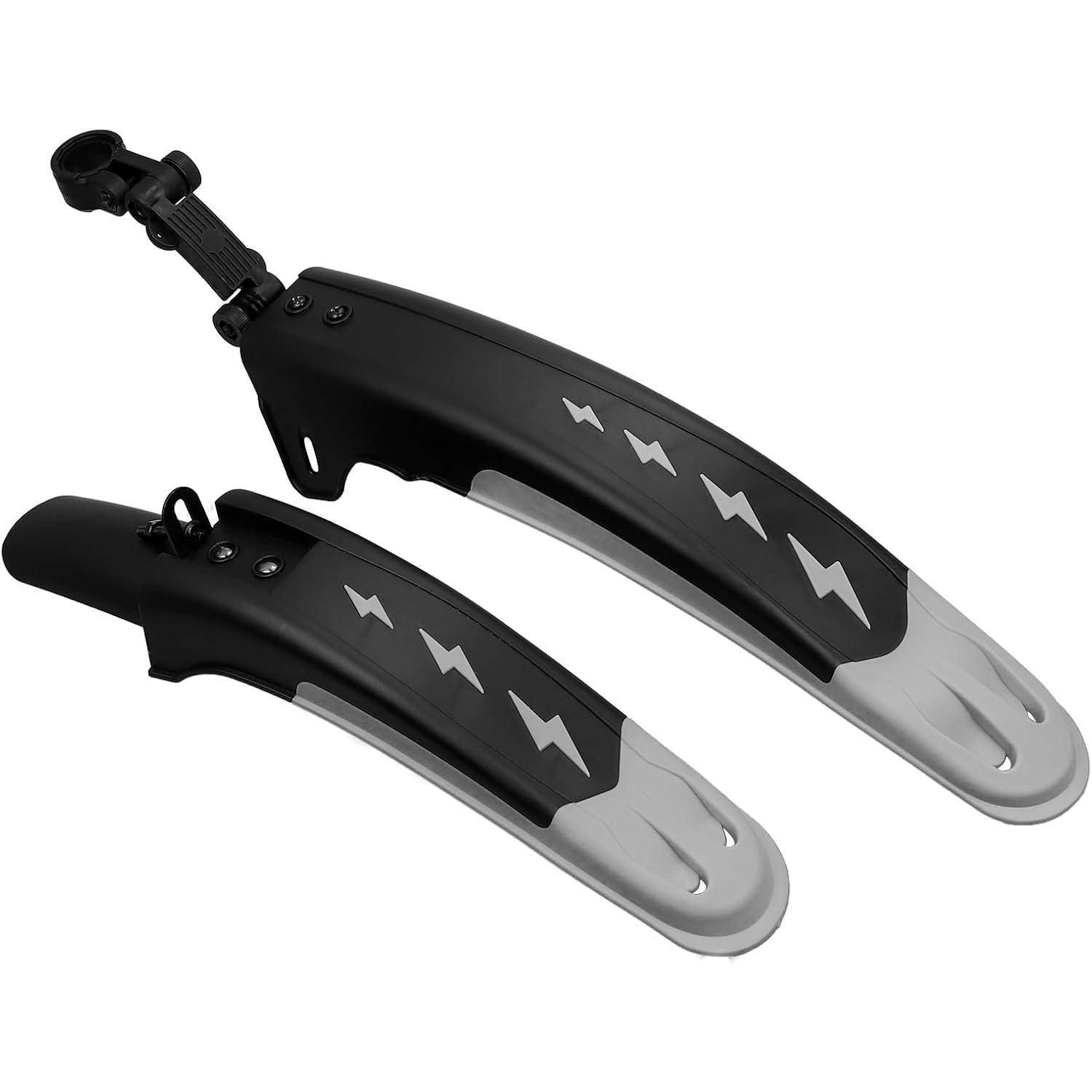 Zwei schwarze und graue Fahrradschutzbleche mit Blitzmotiv. Ein vorderer und ein hinterer Schutzblech, die ein widerstandsfähiges Material und ein elegantes Aussehen präsentieren.