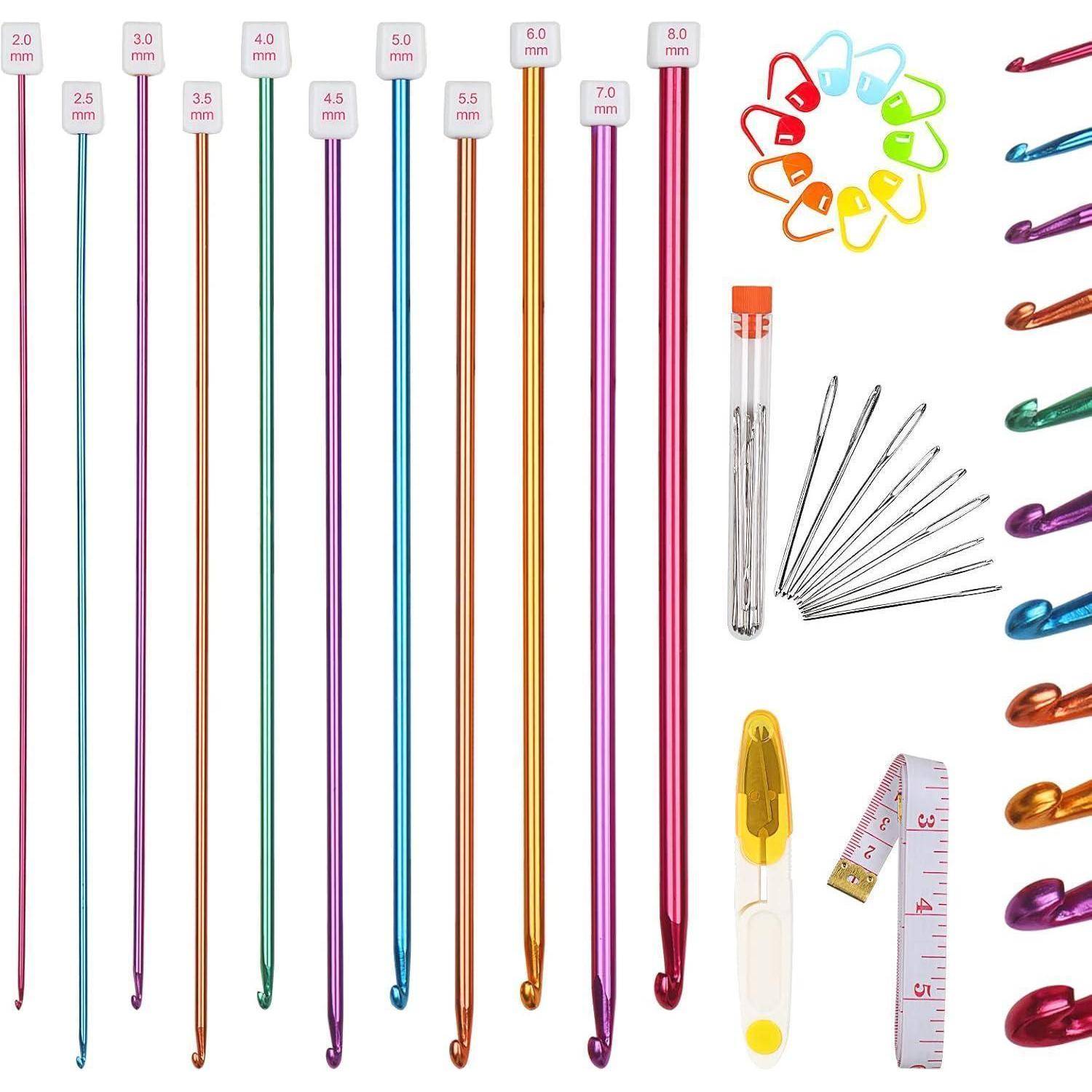 Häkelwerkzeug-Set mit verschiedenen Hakengrößen, Maschenmarkierern, Nadeln, Maßband und einem Reihen-Zähler. Haken reichen von 2,0 mm bis 7,0 mm.