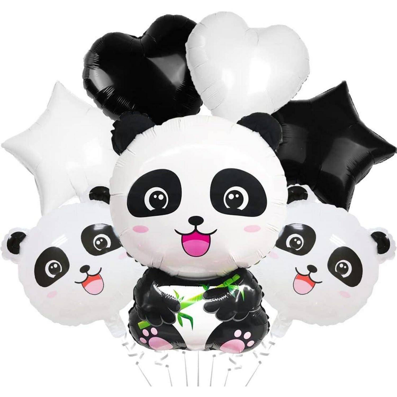 Eine Gruppe von Luftballons in Form von Pandas, Sternen und Herzen in Schwarz und Weiß, die zusammen in einer Feiertagsanordnung arrangiert sind.