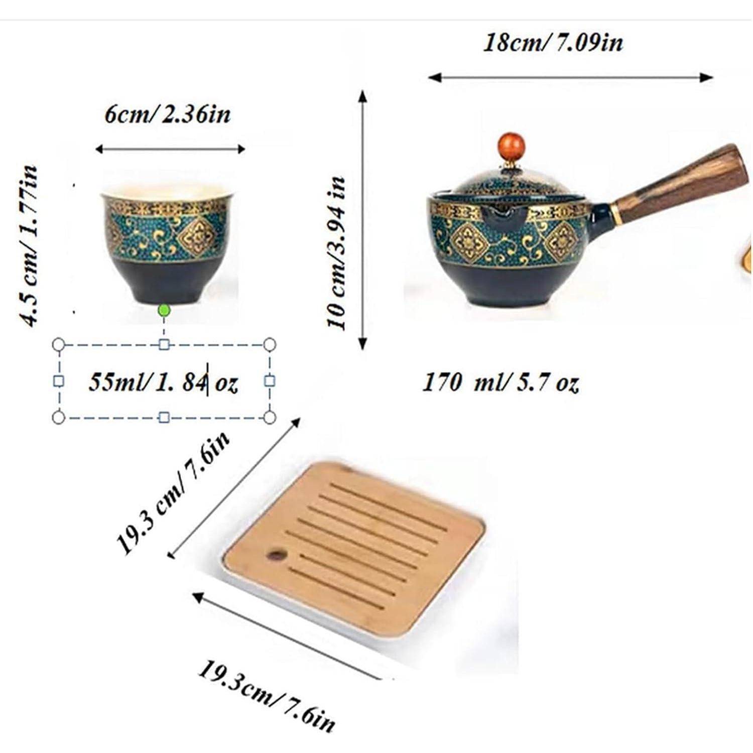 Eine dekorative Tasse und einen Topf mit Holzgriff, verziert mit blauen und goldenen Mustern, zusammen mit einem Holzuntersetzer, mit markierten Abmessungen.