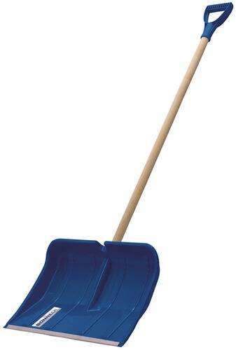 Eine blaue Schneeschaufel mit Holzgriff, aufrecht gegen einen weißen Hintergrund positioniert, wird zum Räumen von Schnee in Außenbereichen verwendet.