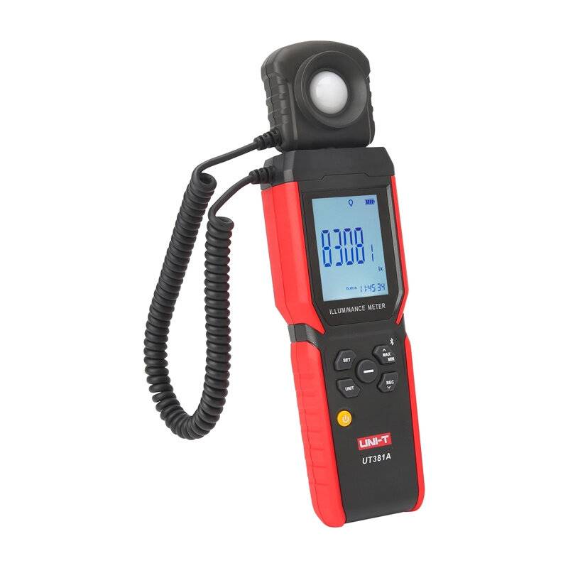 Ein tragbares Luxmeter mit digitalem Display, das „8300 LUX