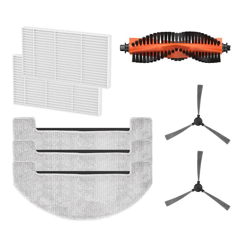 Ersatzteile für einen Staubsaugroboter: zwei weiße Filter, eine schwarz-orange Walzenbürste, zwei Seitenbürsten und ein Wischtuch.