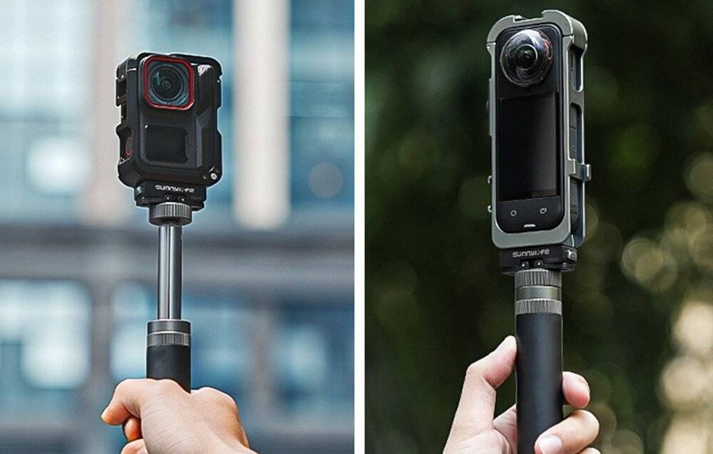 Ein Smartphone mit einer braunen, gemusterten Schutzhülle, auf der unten der Markenname „Guess