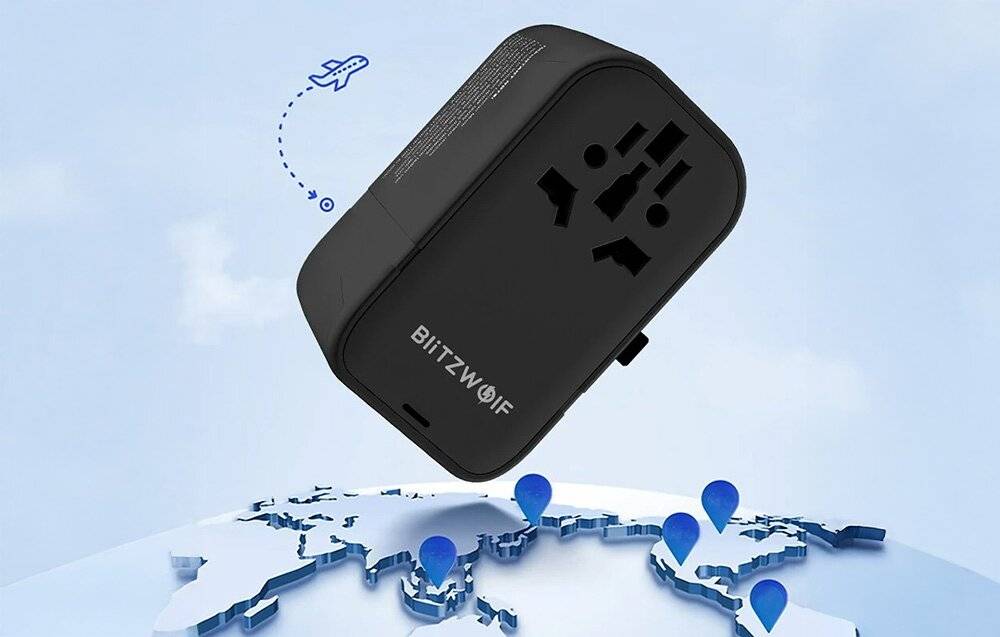 FlySky BW-TA3 Reiseadapter USB-C und USB-A Anschlüssen, 220 V auf 110 V, kompakt und leicht