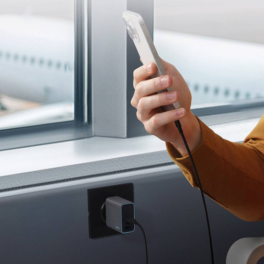 Cuktech CUKAD653EUGR 65W GaN-Wandladegerät 2 x USB-C 1 x USB-A - Grau