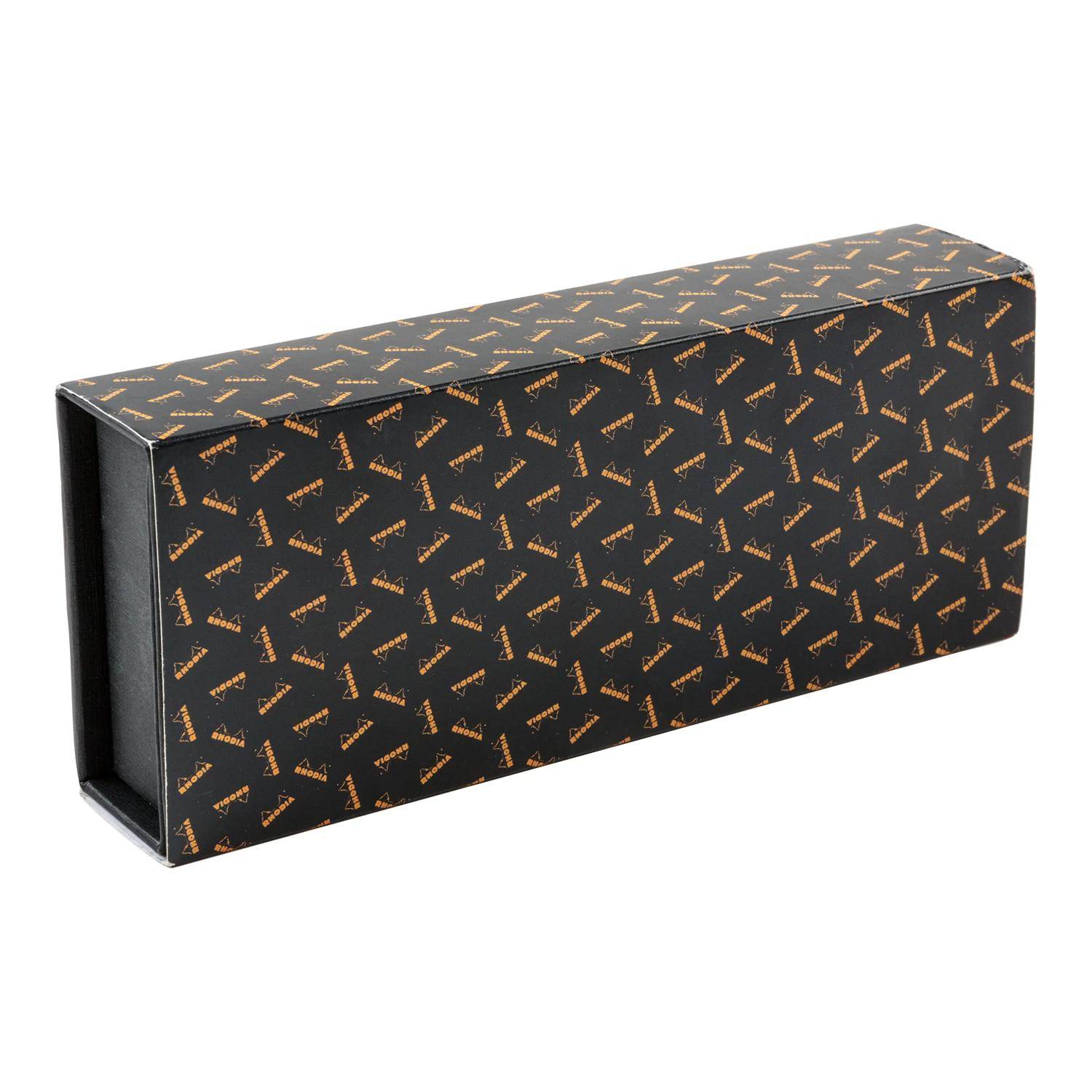 Eine schwarze Geschenkbox mit 