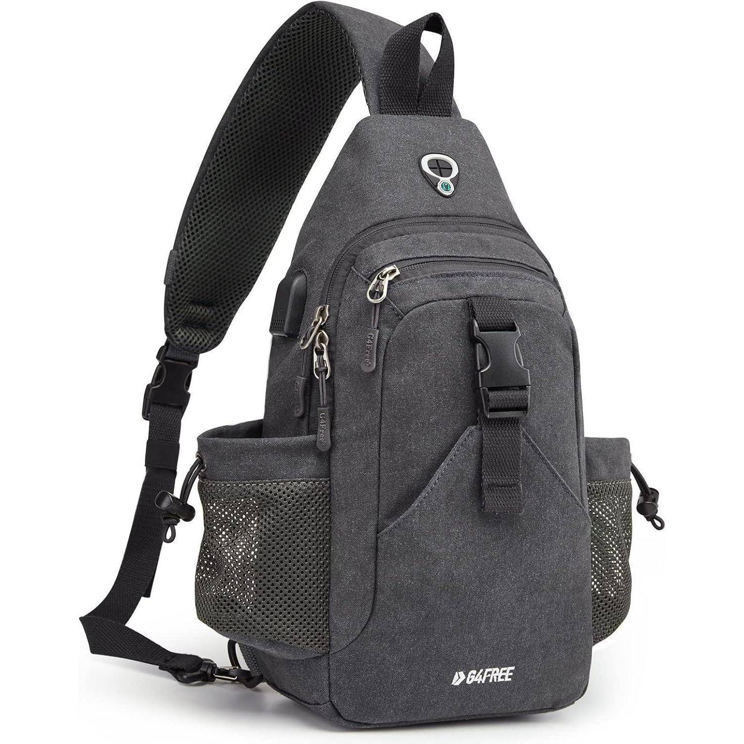 Ein schwarzer Sling-Rucksack mit mehreren Fächern, Netzseitentaschen und verstellbarem Riemen.