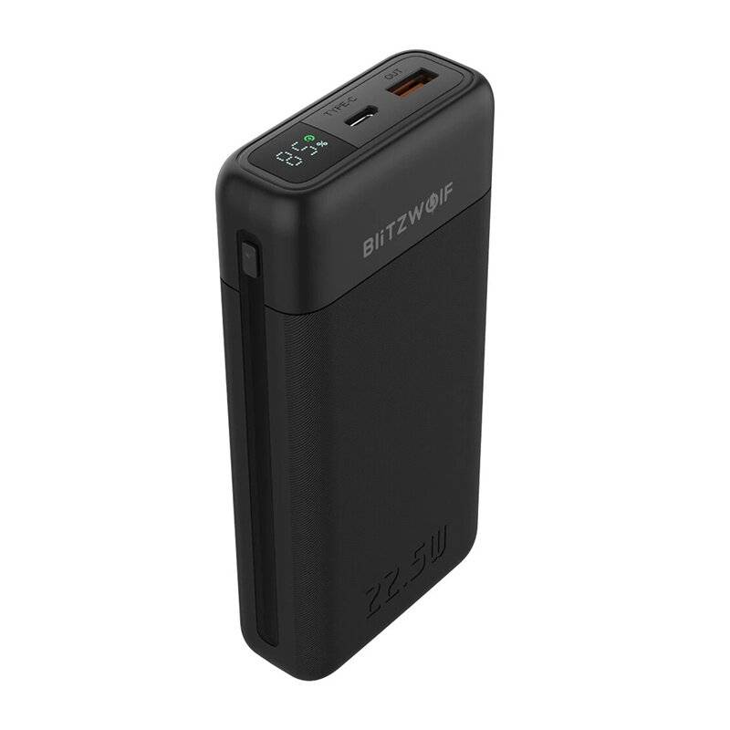 Ein schwarzes Blitzwolf-Powerbank mit digitalem Display, das „65%