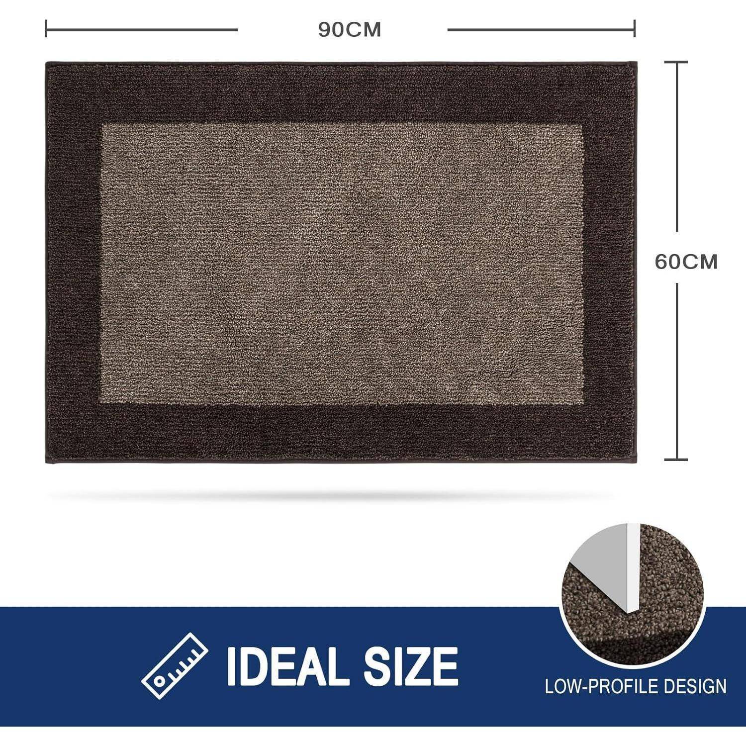 Ein rechteckiger, flacher Teppich in den Maßen 90 cm x 60 cm wird gezeigt. Der Teppich ist braun mit einem dunkleren Rand. Der Text darunter lautet „Ideale Größe