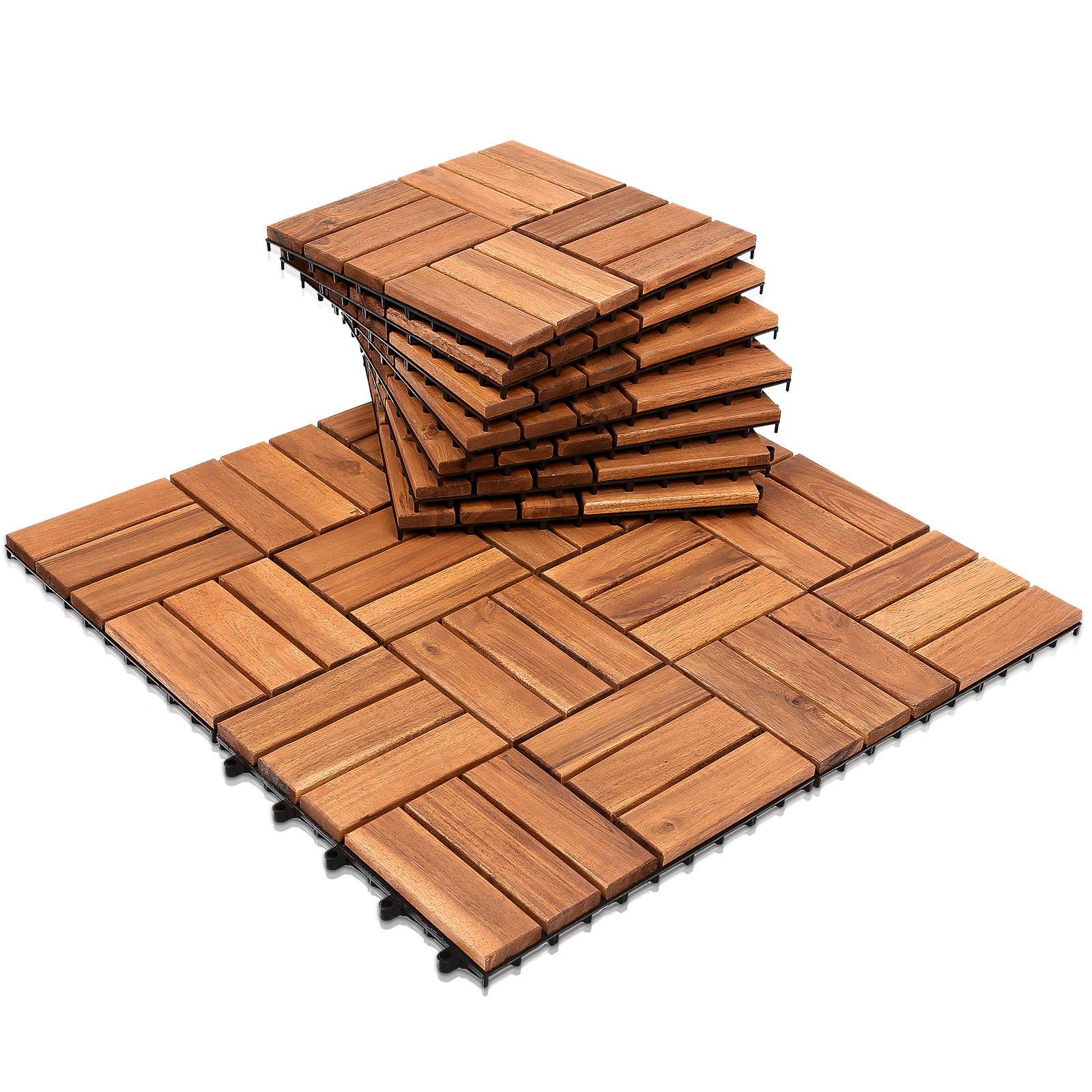 Holzdeckenfliesen mit Verriegelungssystem, die auf einer einzelnen Fliese gestapelt sind und das Design der Fliese sowie ihre Verriegelungsfähigkeit für die Terrassennutzung demonstrieren.