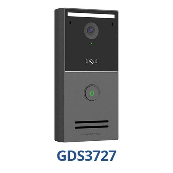 Vorderansicht einer Grandstream GDS3727 Türsprechanlage mit Kamera, NFC-Leser, Anruftaste und Lautsprechergitter.
