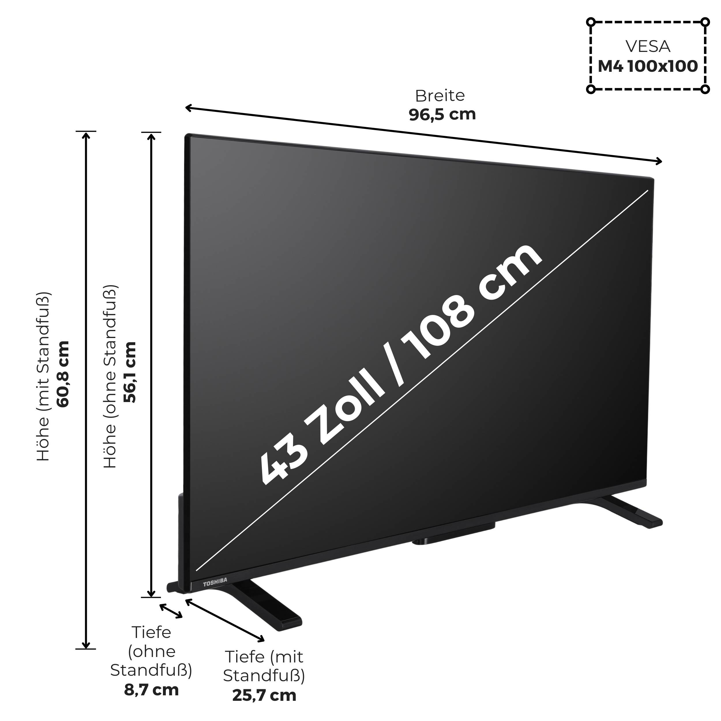 Ein schwarzer Flach-Bildschirm-Fernseher mit beschrifteten Abmessungen: Breite 96,5 cm, Höhe mit Standfuß 60,8 cm, Höhe ohne Standfuß 56,1 cm, Tiefe 25,7 cm. Die Bildschirmgröße beträgt 43 Zoll / 108 cm.