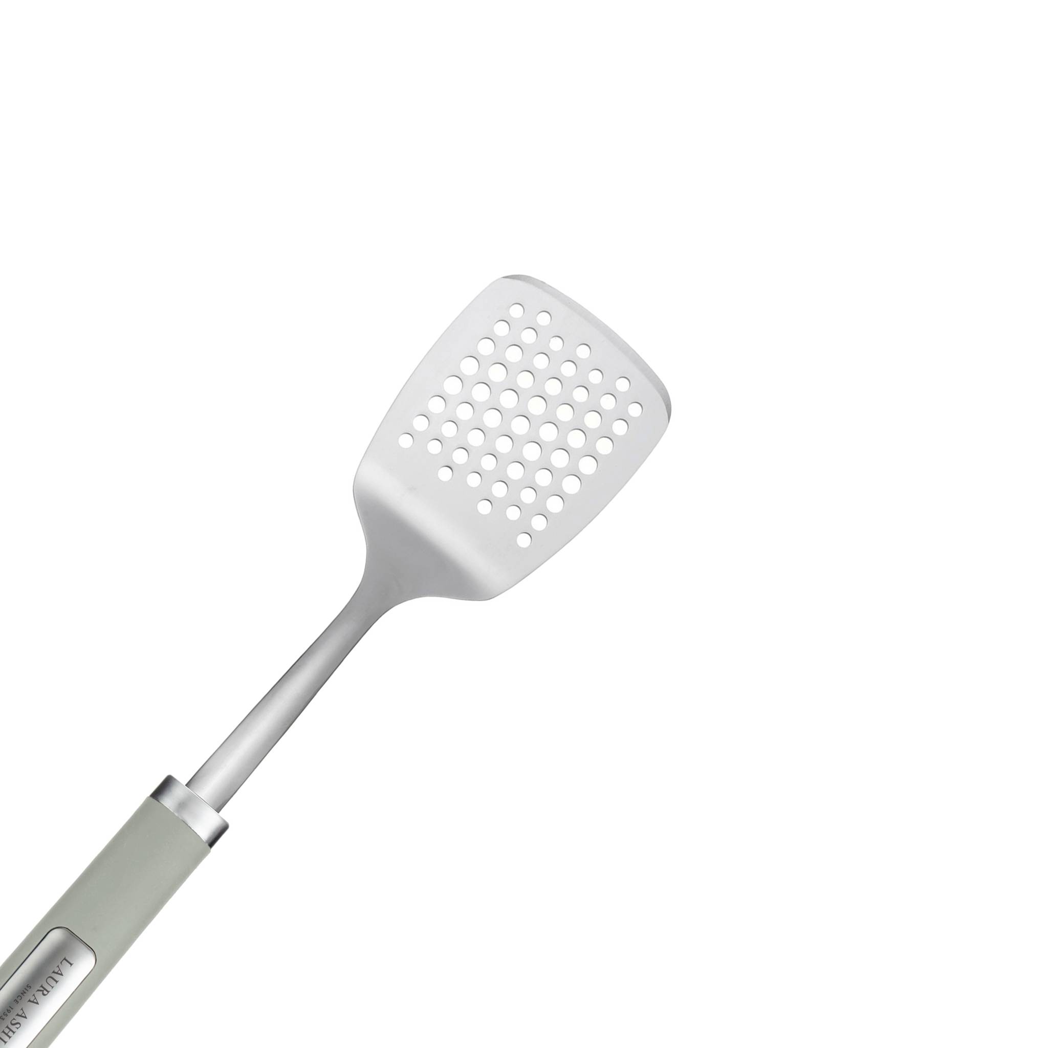 Ein durchlöcherter Spatel mit grünem Griff, konzipiert zum Kochen.