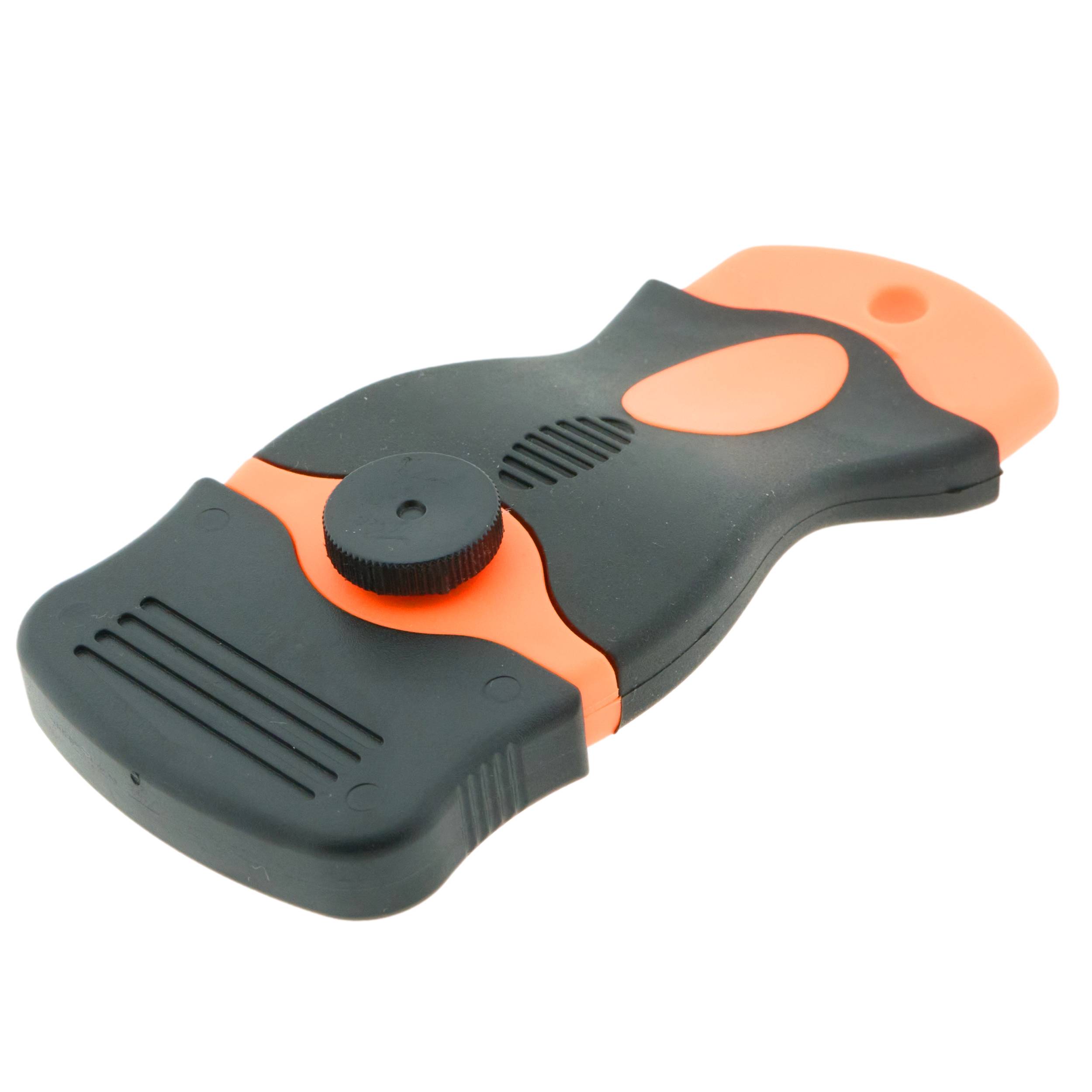 Ein schwarz-oranger Sicherheitsrasierer-Schaber mit austauschbarer Klinge, der zum Reinigen verschiedener Oberflächen ohne Kratzer verwendet wird.