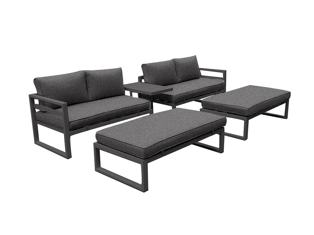 Gartenmöbel-Set für die Terrasse mit dunklem gepolstertem Sofa, Zweisitzer-Sofa, Pouf und Couchtisch auf weißem Hintergrund.