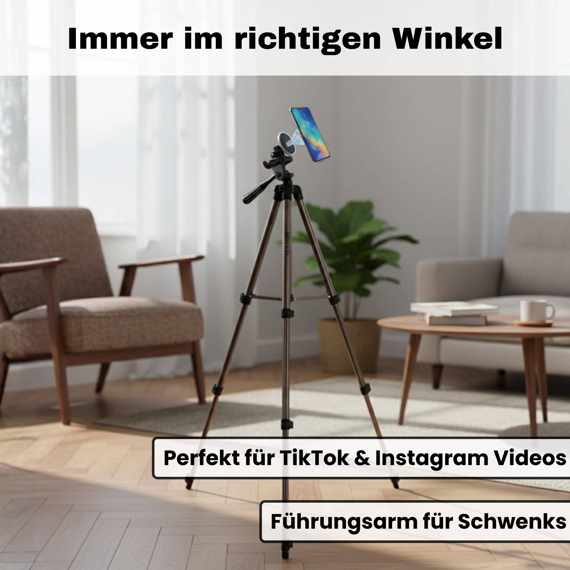 Ein Smartphone auf einem Stativ ist in einem modernen Wohnzimmer mit Stühlen, einem Tisch und einer Pflanze aufgestellt; Text in Deutsch bewirbt die Videoproduktion.