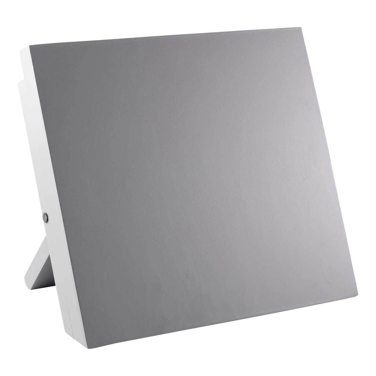 Ein schwarzer hydraulischer Rangierwagenheber mit Griff, zwei Wagenheberstützen und zusätzliches Zubehör, mit einem angezeigten Bewertungsabzeichen „Sehr Gut