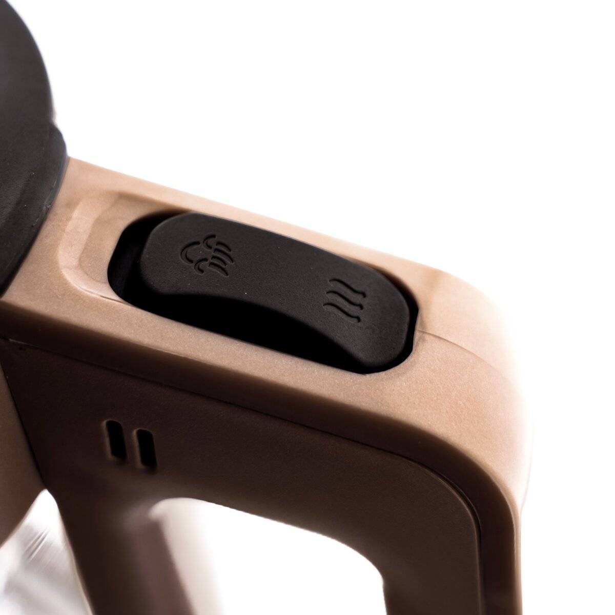 Eine Hand hält ein schwarzes Telefon mit einem Ringhalter. Der Text lautet „Slim Fit, Excellent Grip