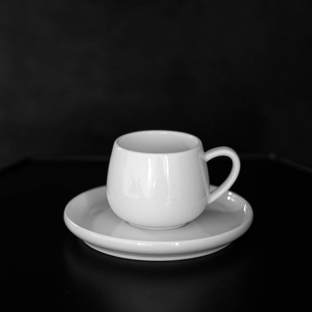 Moon 12-teiliges Mokkatassen-Set aus hochwertigem Porzellan - 100 ml