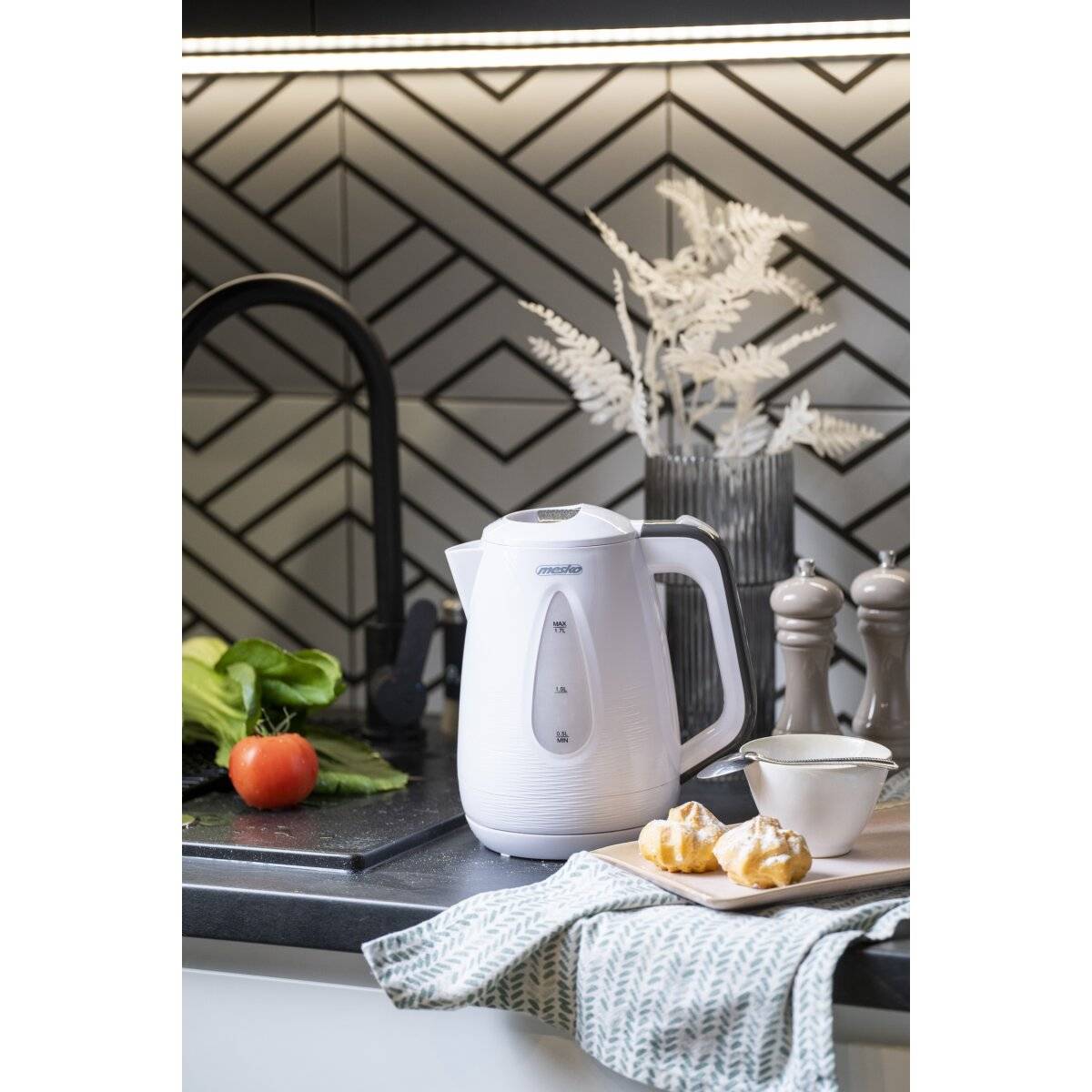Mesko MS 1261 Wasserkocher 1,7 L - 2200 W, 360° drehbar - Weiß/Grau