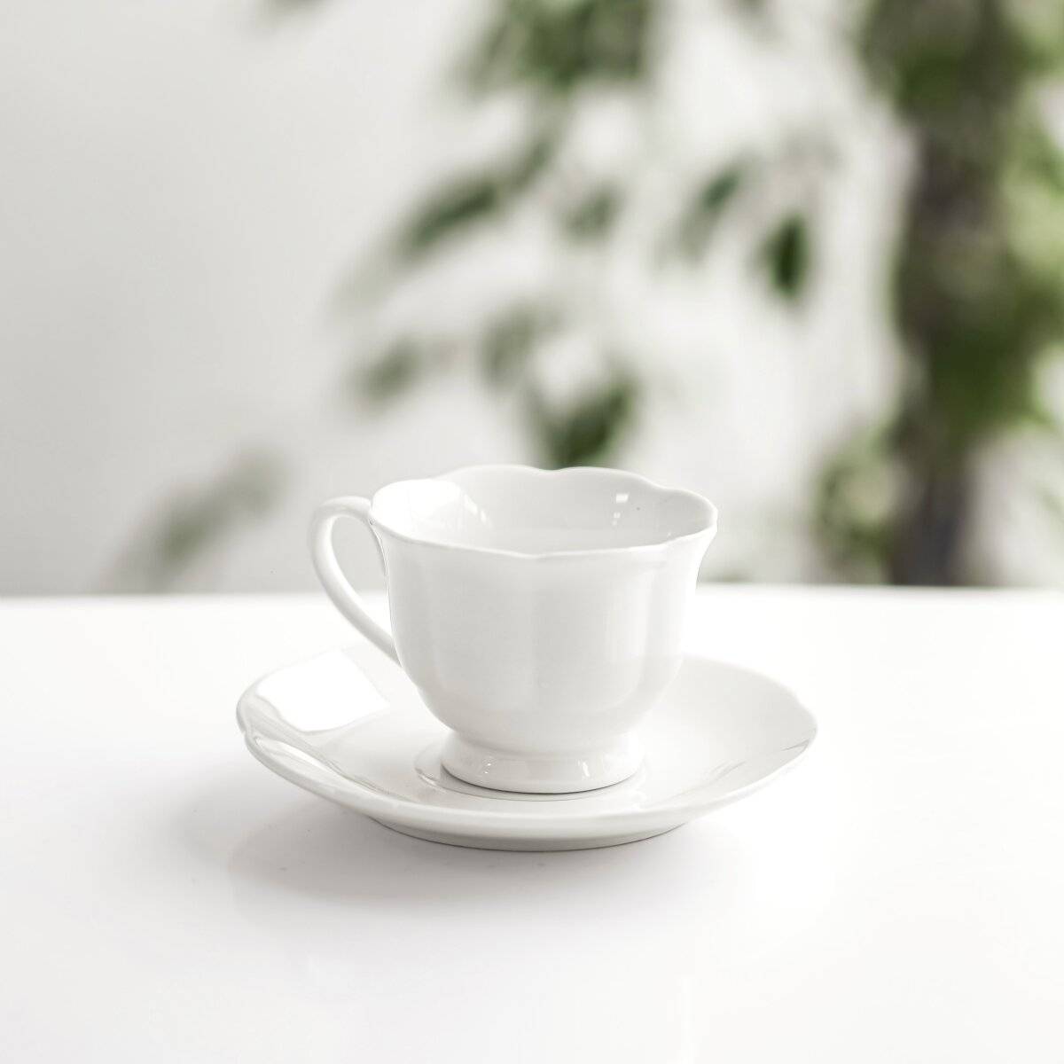 12-teiliges Mokkatassen-Set aus hochwertigem Porzellan - 90 ml, Weiß