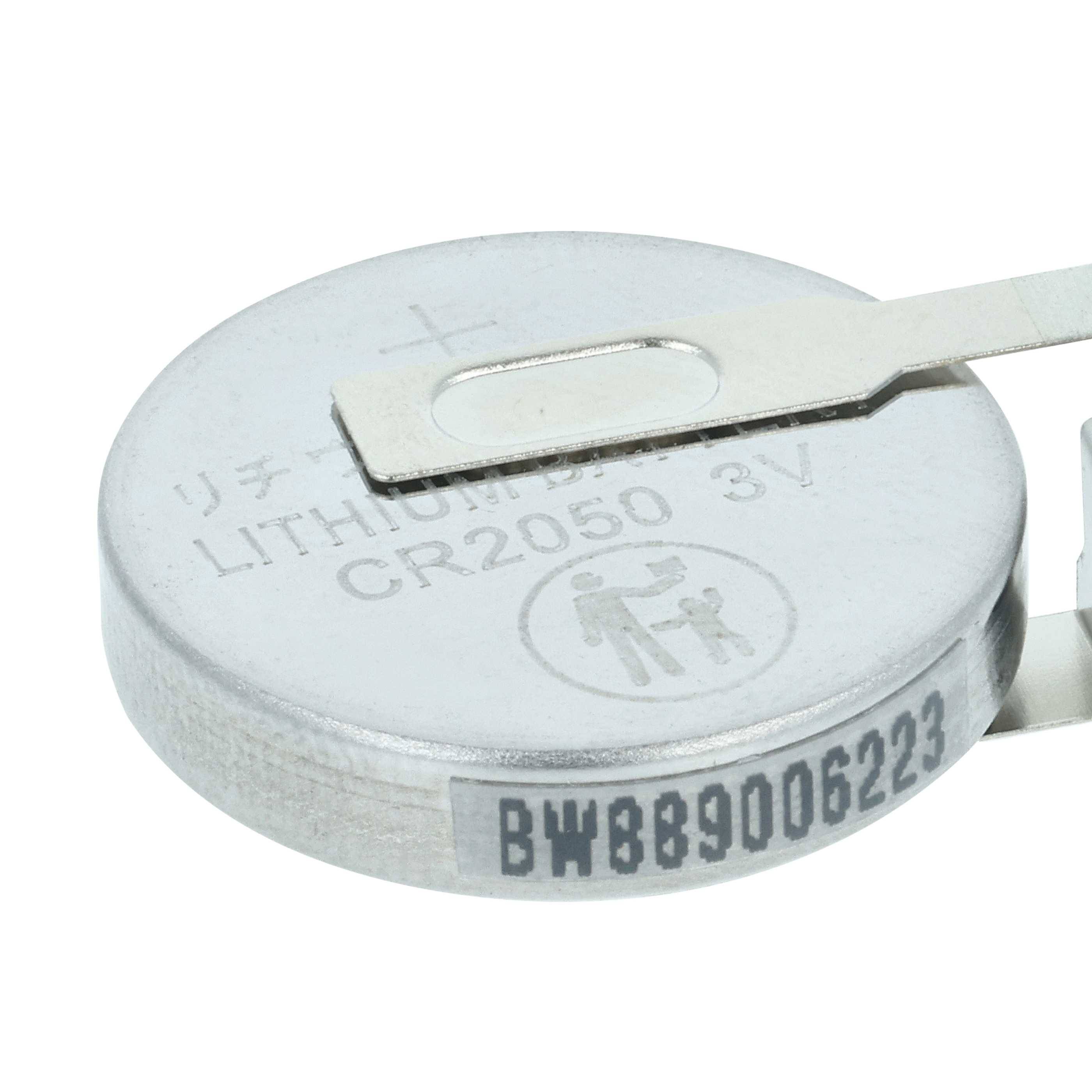 Eine runde Lithium-Knopfzelle CR2050 3V mit angebrachtem Laschen, mit eingraviertem Text und einem Symbol, das „Vor Kindern fernhalten
