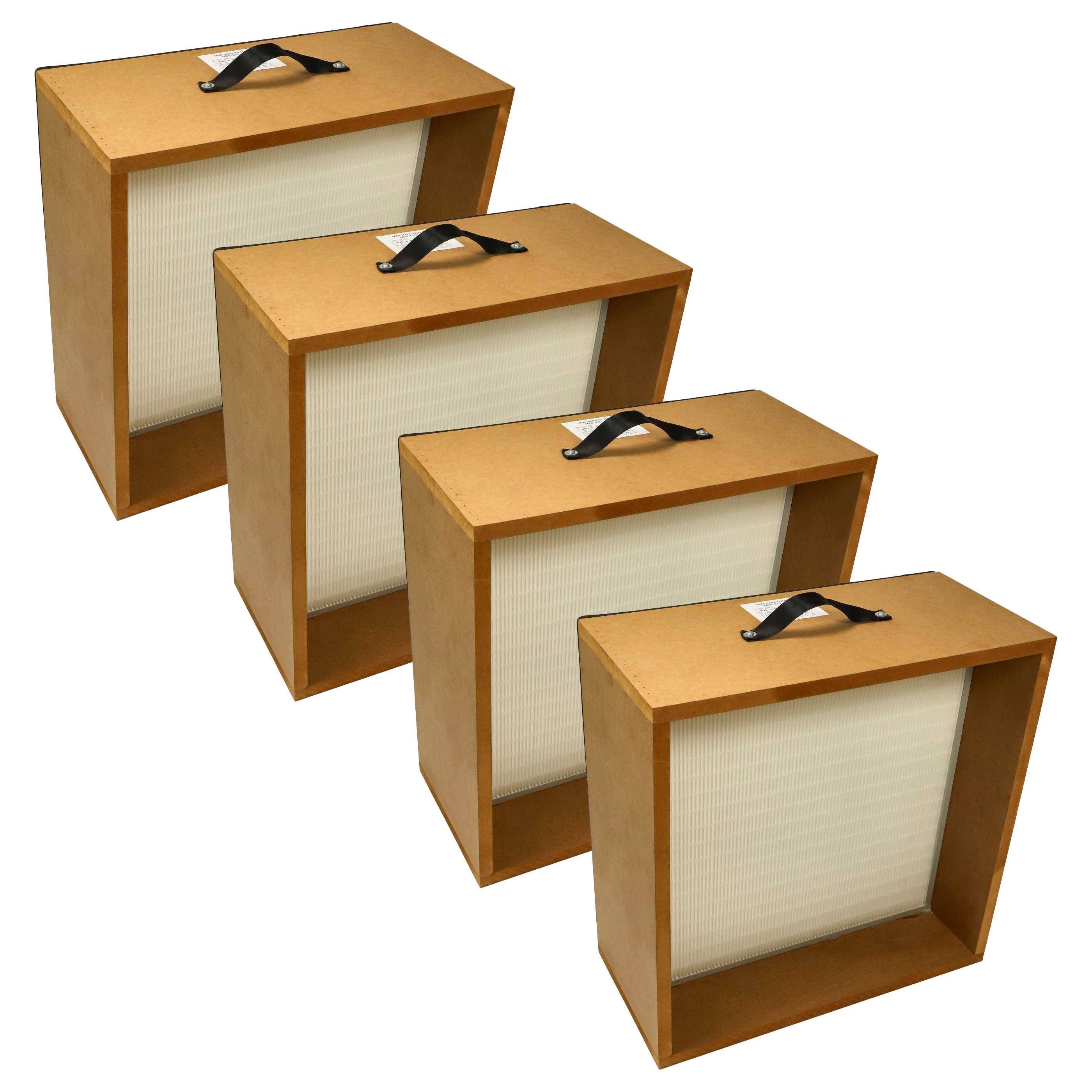 Vier braune rechteckige Luftfilter mit schwarzen Griffen in einer Diagonallinie angeordnet, die von hinten nach vorne an Größe abnehmen.