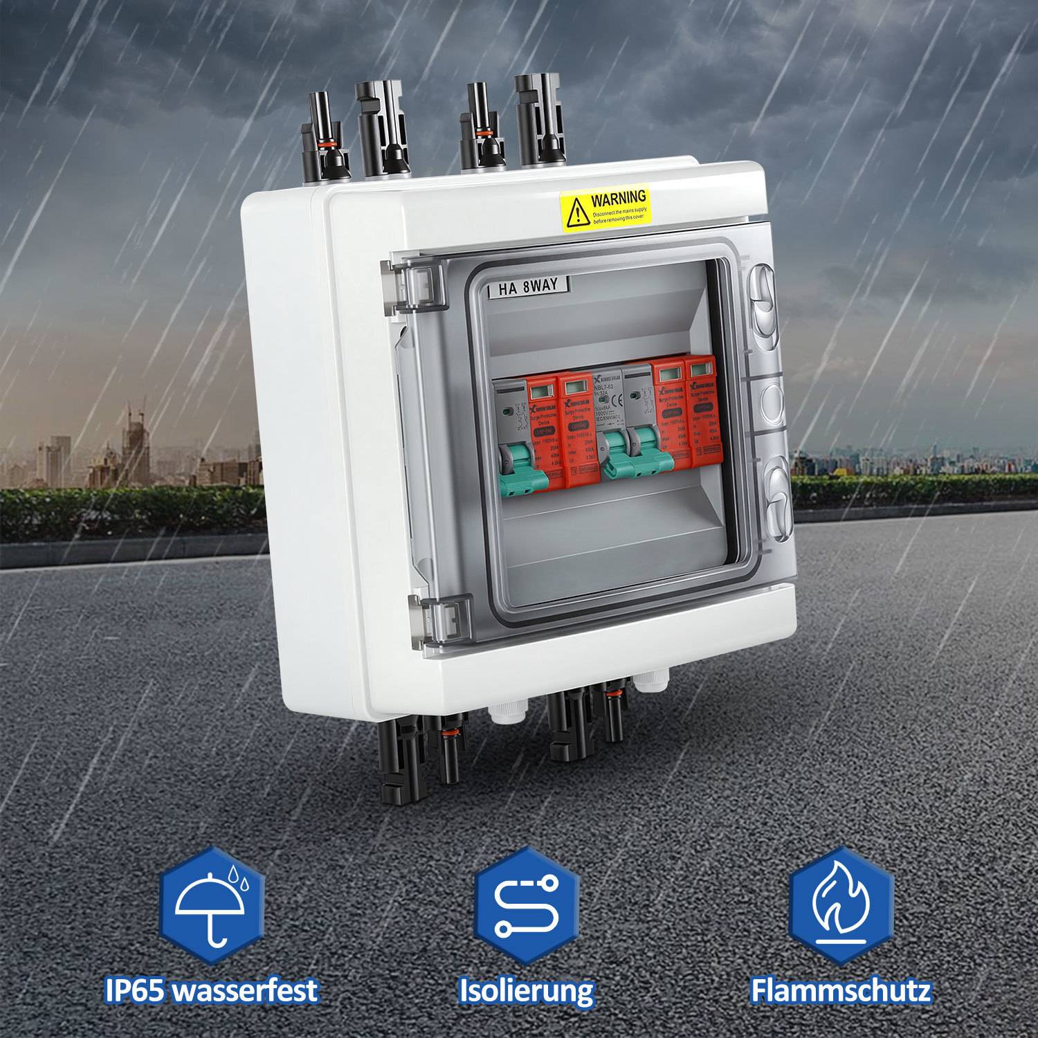 Ein wetterfestes elektrisches Gehäuse mit mehreren Schutzschaltern wird draußen im Regen gezeigt und präsentiert seine wasserdichten und Isolierungseigenschaften.