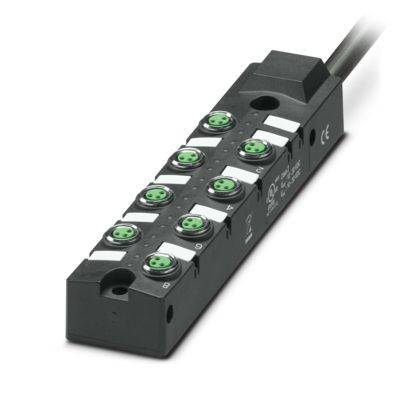Ein schwarzer Steckverbinderblock mit mehreren grünen kreisförmigen Anschlüssen, gekennzeichnet mit 'M12' und 'Phoenix Contact', für industrielle Anwendungen.