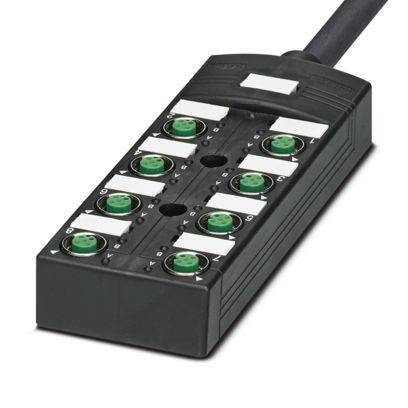 Ein schwarzes elektronisches Gerät mit acht grünen Tasten, die in zwei Spalten angeordnet sind und von 1 bis 8 nummeriert sind. Ein Kabel ragt von oben heraus.