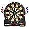Elektronisches Dartboard mit mehreren Darts in Rot und Blau