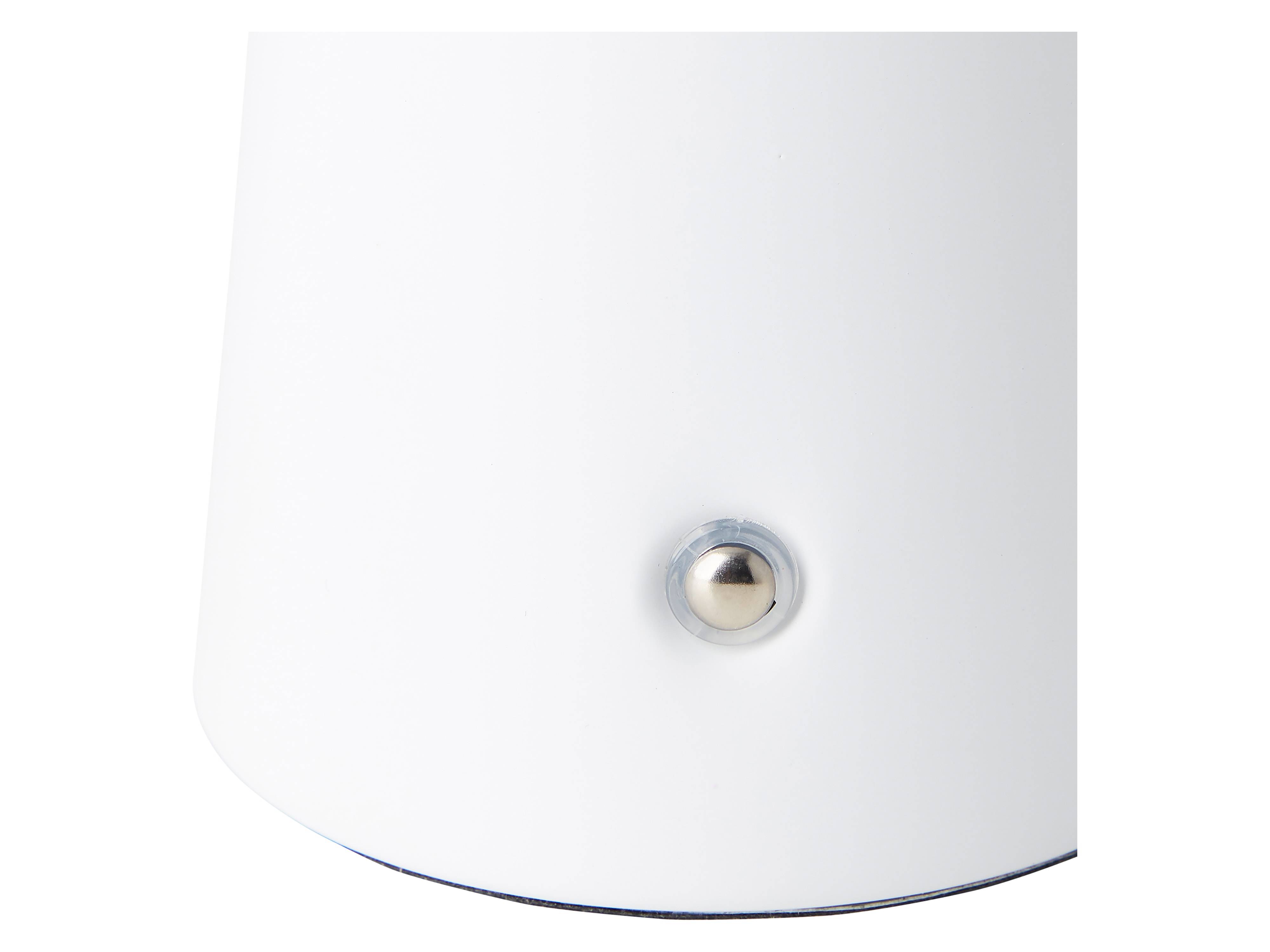 Nahaufnahme eines weißen zylindrischen Objekts mit einem kleinen metallischen Knopf in der Nähe der unteren Mittellinie.