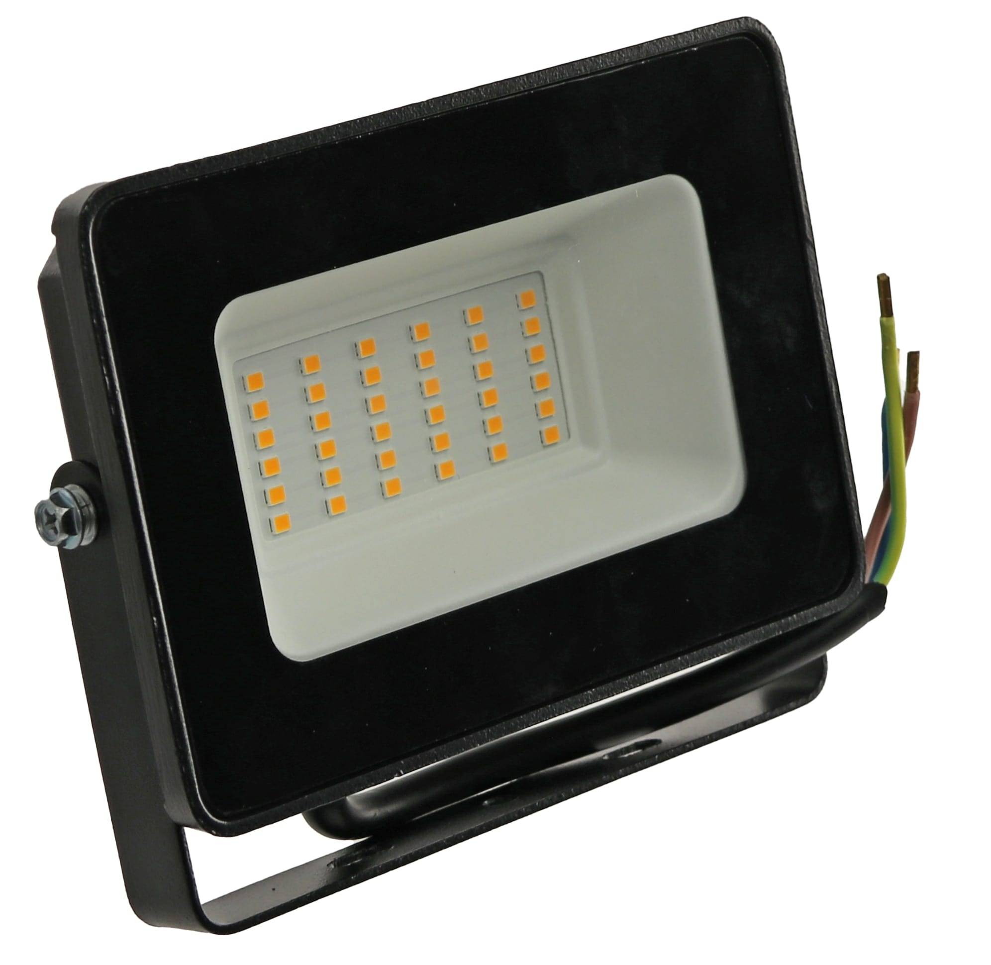 Ein rechteckiges LED-Flutlicht mit 24 LED-Chips. Es hat einen schwarzen Rahmen und eine Montageklammer, mit freigelegter Verkabelung an der Seite.