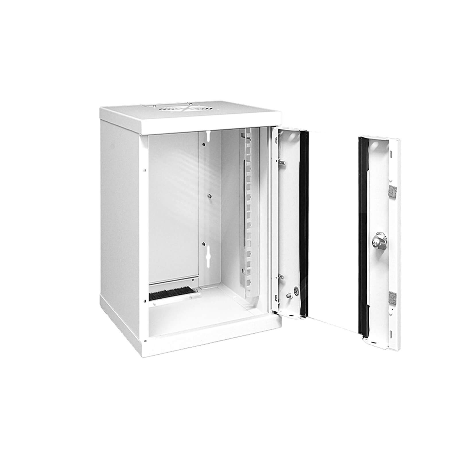 Eine weiße Metallbox mit offener Tür, die einen leeren Innenraum zeigt und einen Schließmechanismus an der Seite hat, wird zur sicheren Aufbewahrung verwendet.