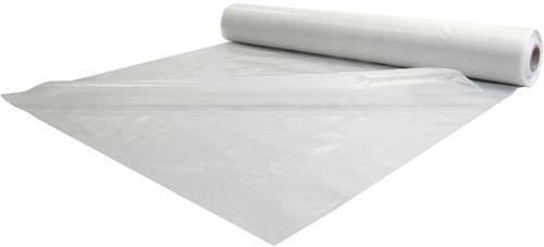 Eine teilweise abgewickelte Rolle durchsichtiger Kunststofffolie, die eine glatte, glänzende Oberfläche zeigt.