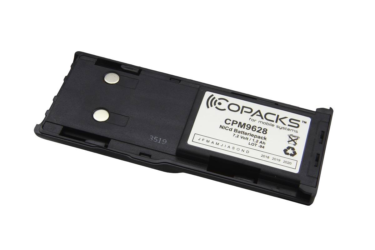 Eine schwarze rechteckige Batterie mit der Bezeichnung „COPACKS CPM9626b