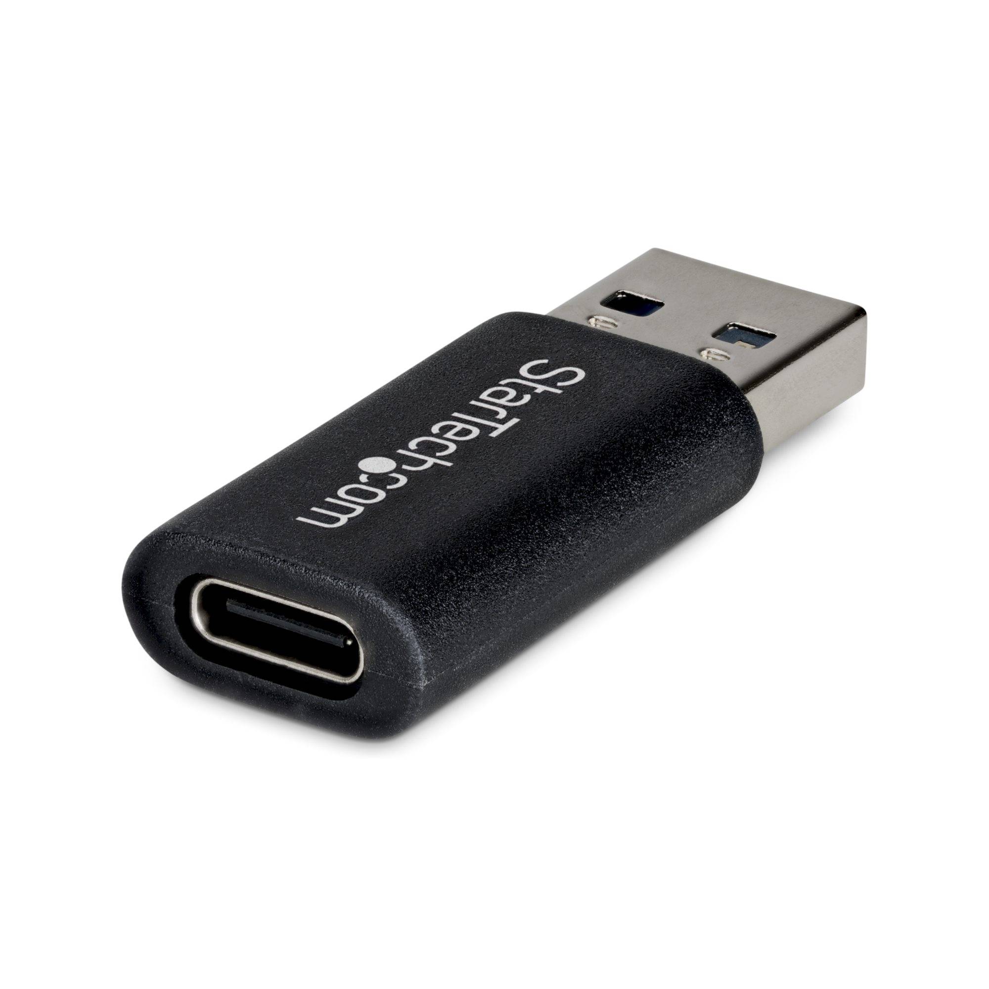 Schwarzer USB-C zu USB-A Adapter mit SanDisk-Logo auf weißem Hintergrund.