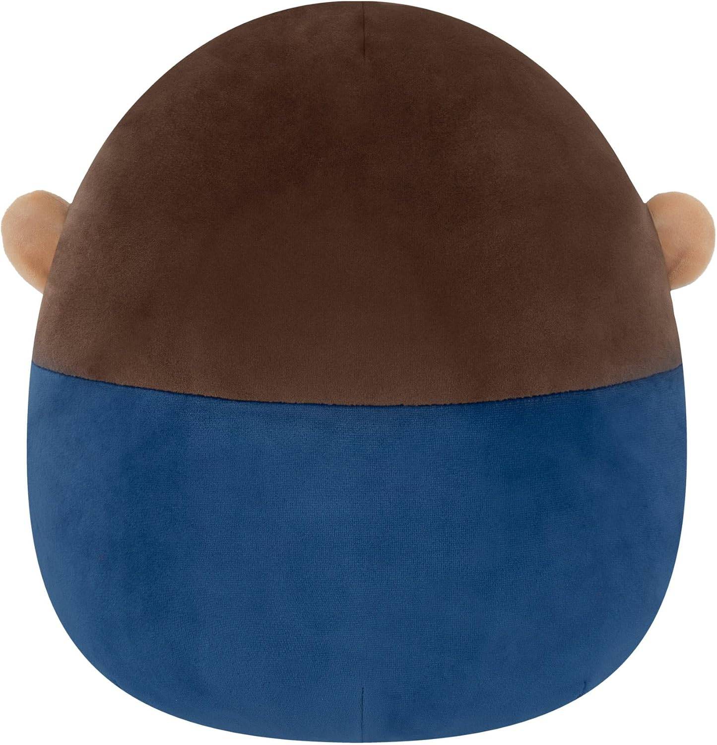 Ein Plüschspielzeug in Form einer runden Figur, mit braunem Haar und bekleidet mit einem blauen Outfit, von hinten gesehen.