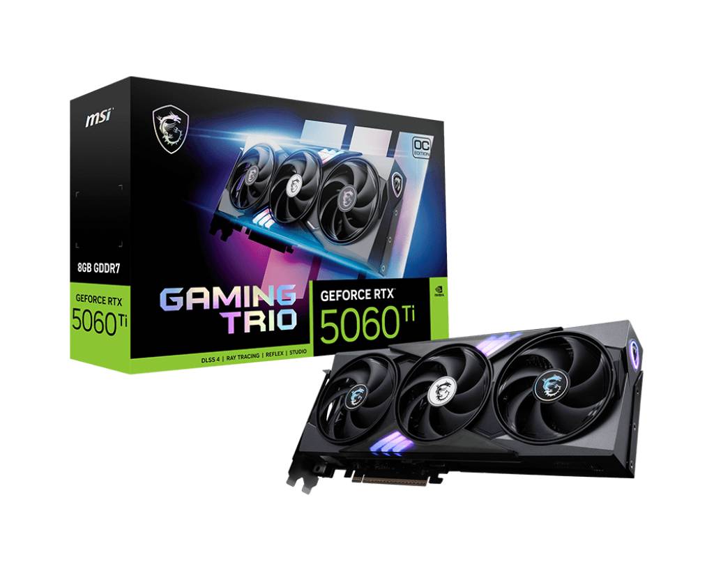 Eine Grafikkarte mit drei Kühlventilatoren ist vor ihrer Verpackung positioniert. Die Box trägt die Aufschrift „Gaming Trio GeForce RTX 5060 Ti