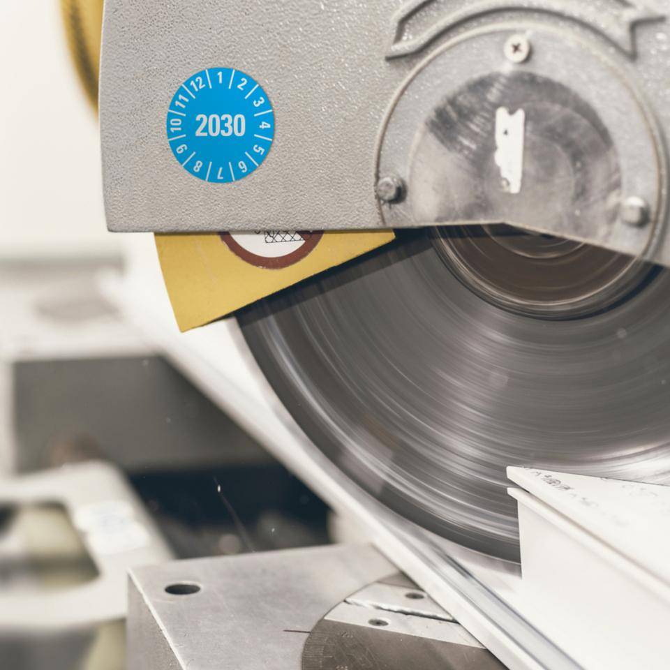 Jahresprüfplakette 2030, hellblau, Folie, ablösbar, Ø 10mm, 128/Bogen