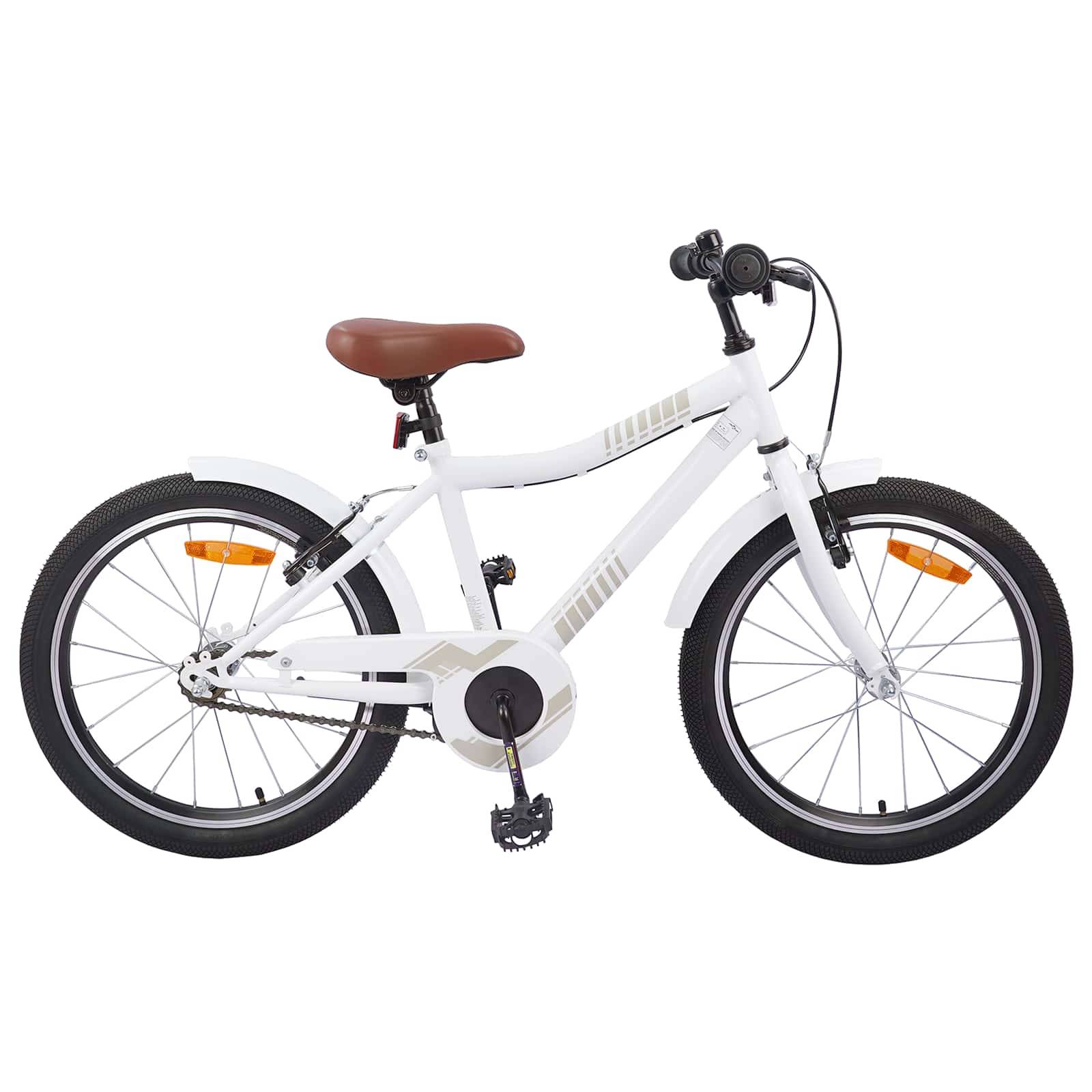 Ein weißes Fahrrad mit einem braunen Sattel, schwarzen Reifen und Rücktrittbremsen wird gezeigt, speziell für Kinder entworfen, mit einem einfachen Rahmen- und Lenkerdesign.