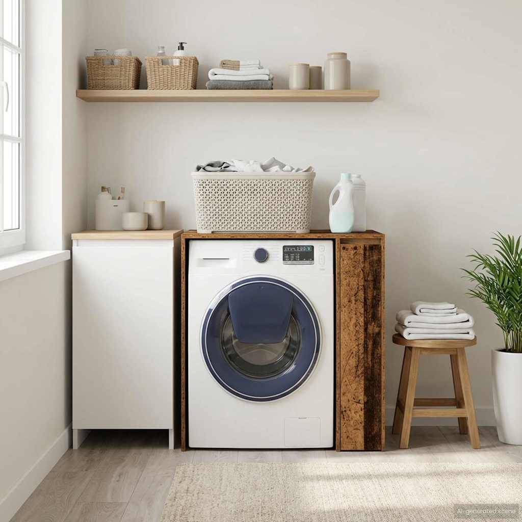 Ein modernes Waschzimmer mit einer in einen Holzrahmen eingebauten Frontlader-Waschmaschine, mit Regalen darüber, die Körbe und Dekorationselemente halten.