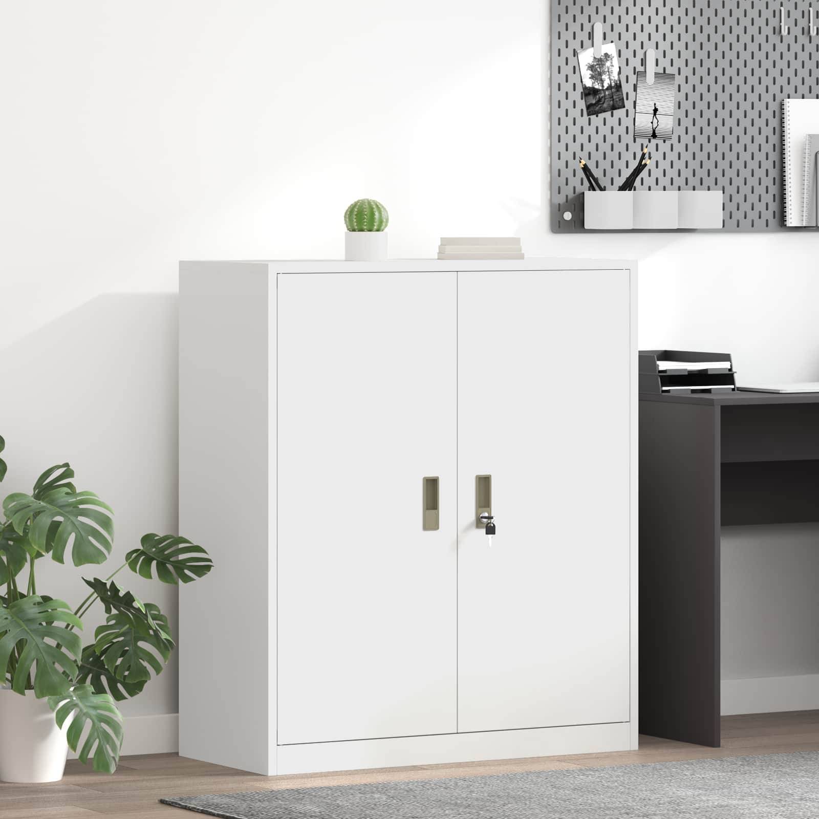 Gezeichnetes Diagramm eines Schranks mit beschrifteten Abmessungen in Zentimetern und Zoll: 40 cm (15,7