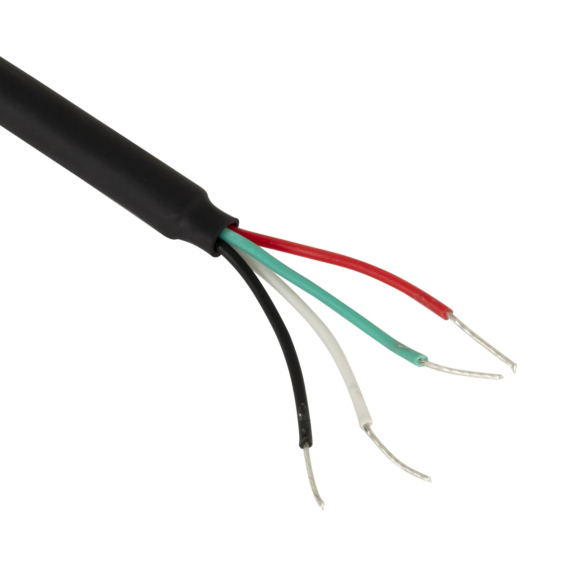 Ein vierleitriges Kabel mit freiliegenden schwarzen, roten, grünen und weißen Drähten, das die Leiteränden zeigt, die zur Verbindung oder Installation bereit sind.